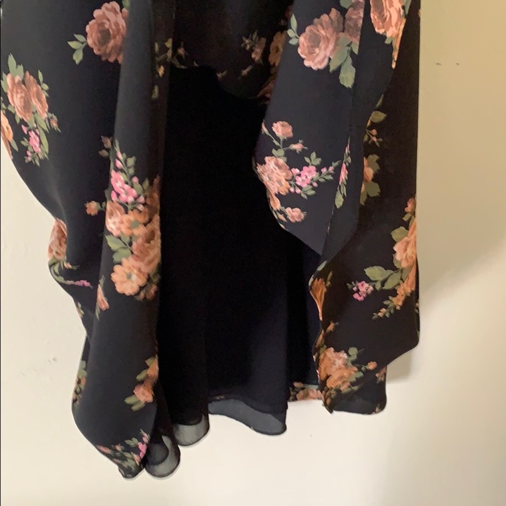 Zara dress - Picture 7 of 7